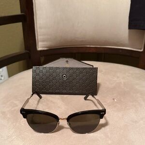 Stylish Black Sunglasses